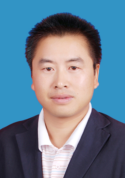 王亚伟 党委副书记