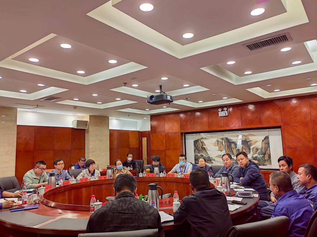 “三抓三促”进行时丨必赢线路检测中心教师赴嘉峪关参加科技成果推介会暨产学研校企合作座谈会